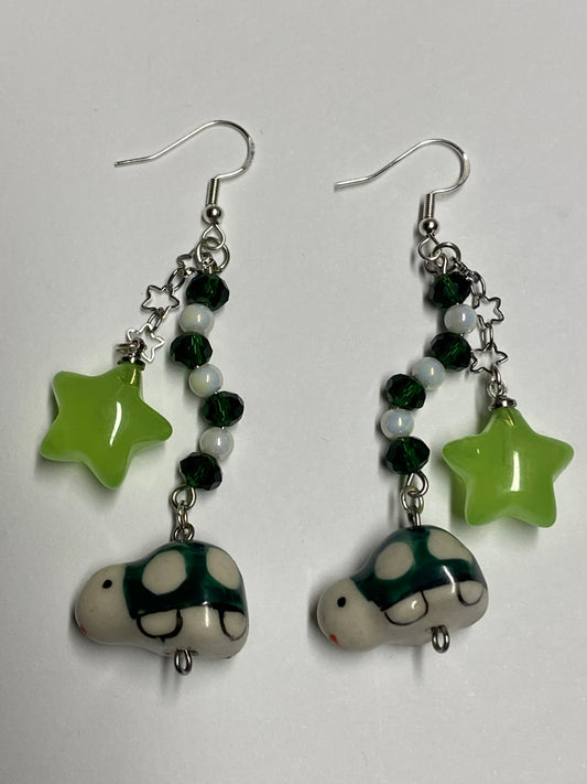 ‘Turtles love Stars’ Earrings